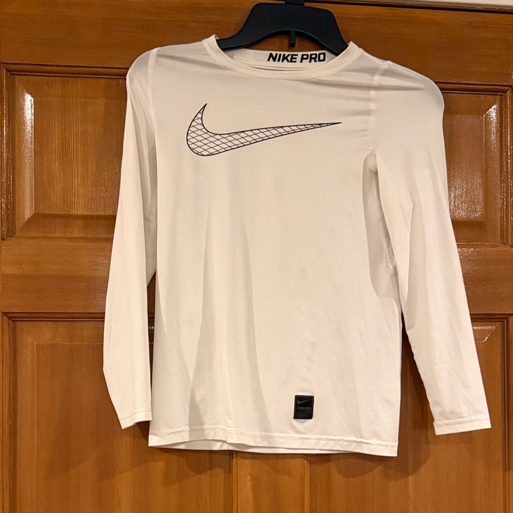 EUC! Boys size M, Nike Pro White Long Sleeve Top!